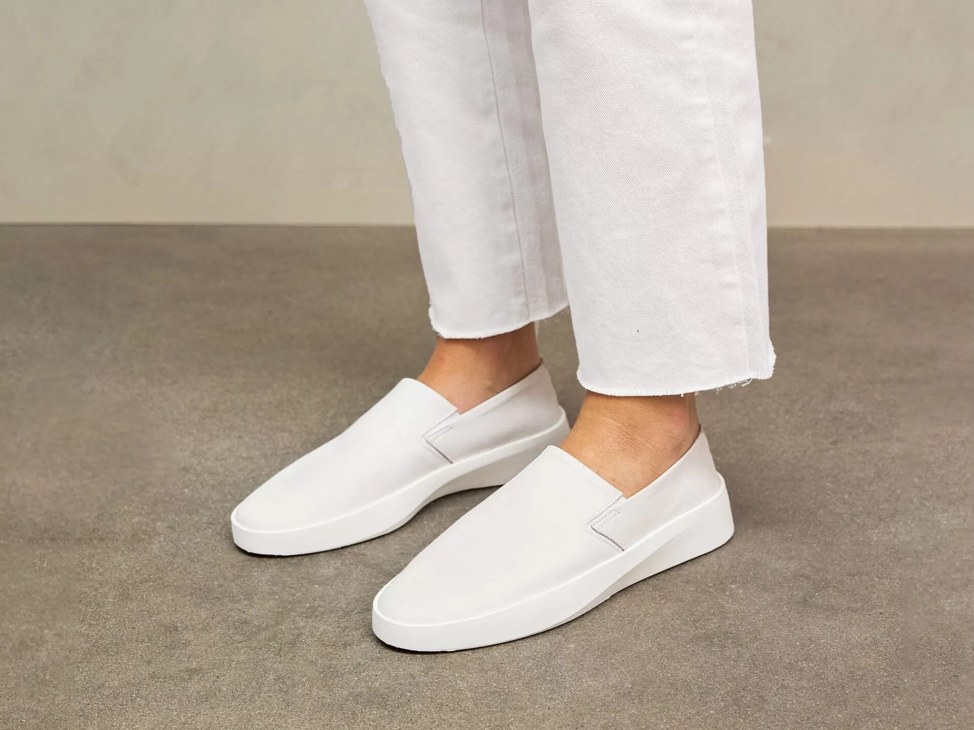 Cruise™ Slip-On>Wolf & Shepherd Shop